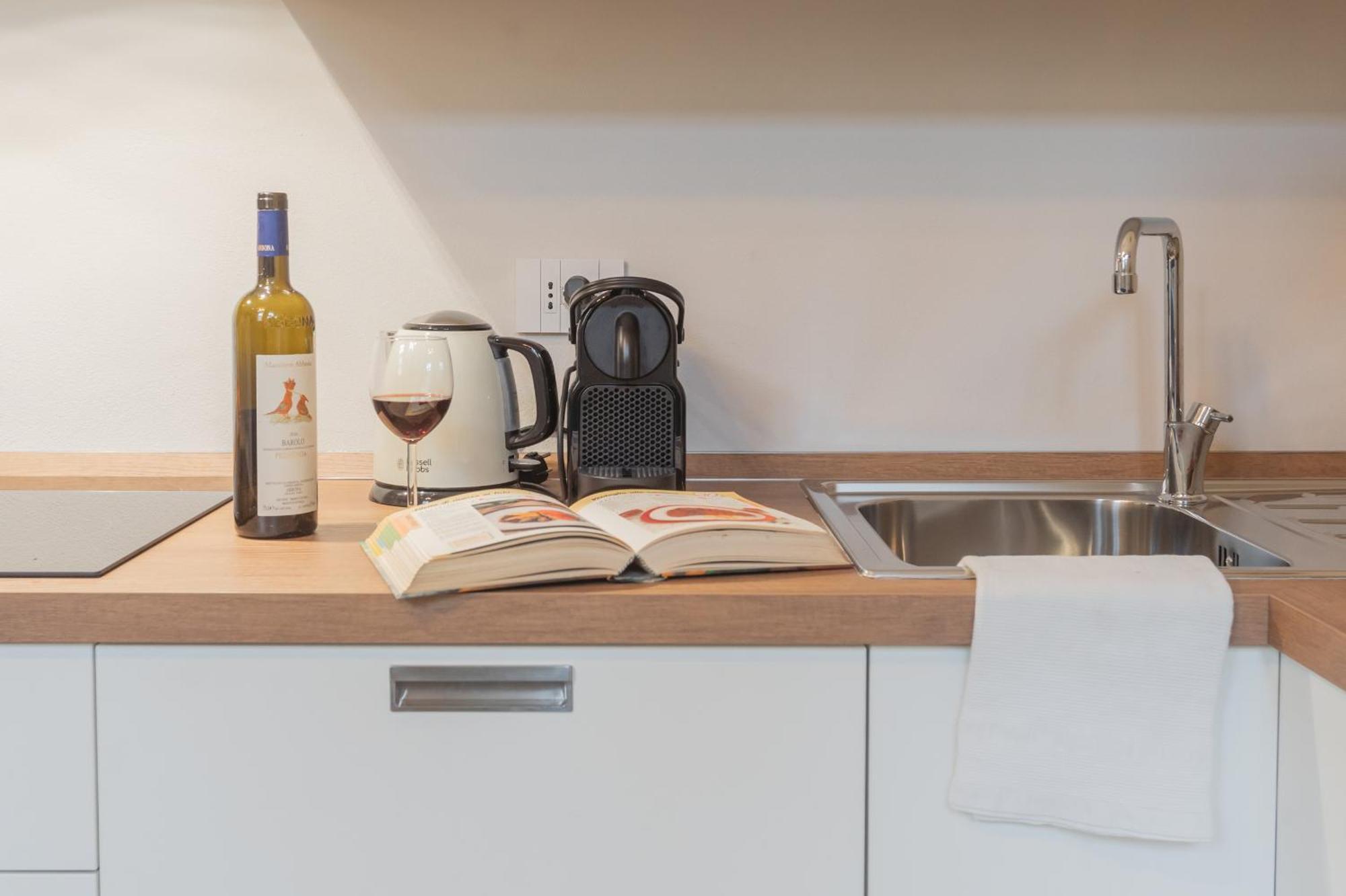 Cinque Giornate 70 Suites By Rent All Como Eksteriør bilde