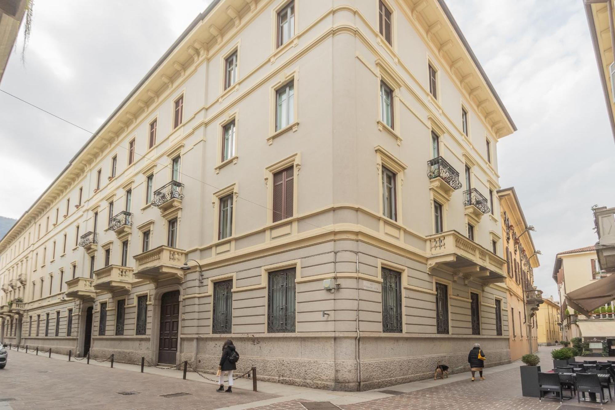 Cinque Giornate 70 Suites By Rent All Como Eksteriør bilde